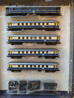330500 Liliput 5teiliges Personenwagen-Set "Karwendelexpress". DRG. H0