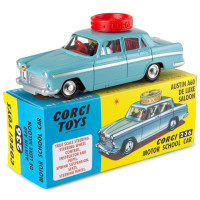 CR236 Austin A60 De Luxe Saloon Fahrschule, 1:47