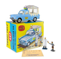 CR447 Ford Thames Wall´s Ice Cream Van, 1:43