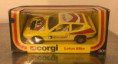 301 Lotus Elite in Gelb mit Deco Nr. 7. 1:36